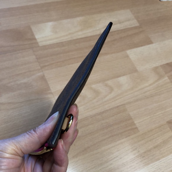 PINK 🌸🌸 NEW 🌸🌸 Louis VuittonPochette Wristlet - Picture 12 of 15